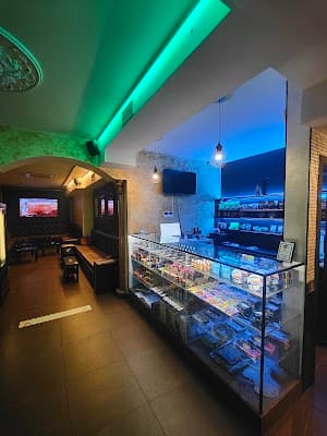 Kush Weed Coffeeshop | Asociación de Cannabis en Barcelona