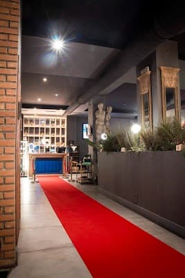 The High Class Barcelona Weed Club - Asociación Cannábica en Barcelona
